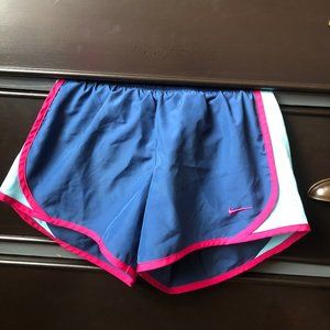 NIKE athletic  shorts